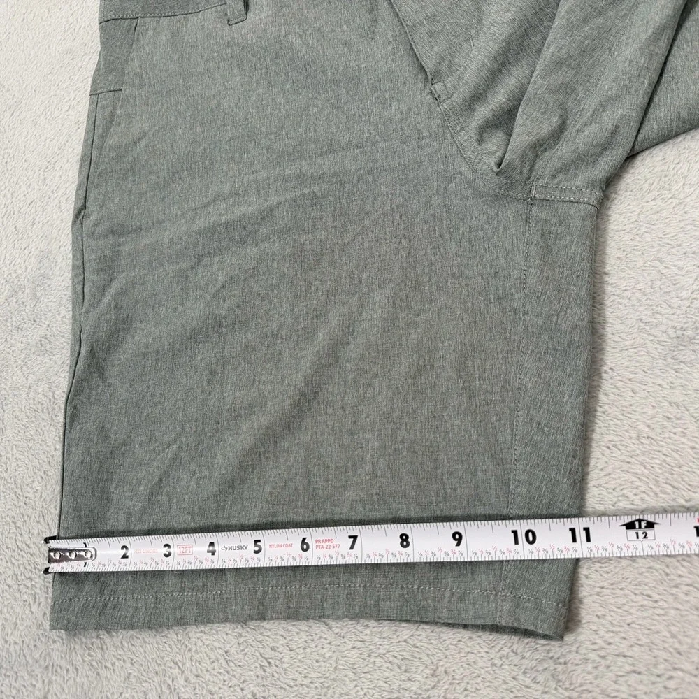 Vuori Aim Shorts Mens 32 Gray 8